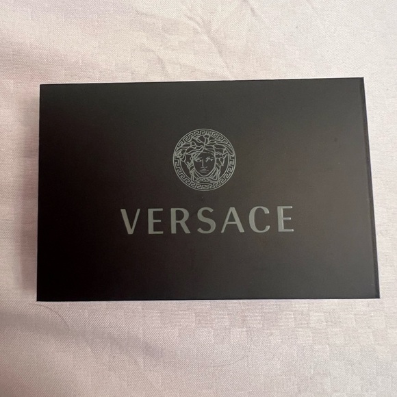 Authentic Versace Men’s ring size 8 - Picture 7 of 9